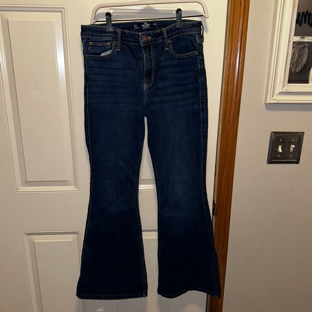 High rise hollister flare size 8 - Picture 2 of 5